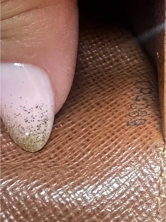 Louis Vuitton Monogram Canvas Wallet in Brown and Gold - Picture 10 of 11